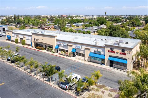 retail space for rent fresno ca